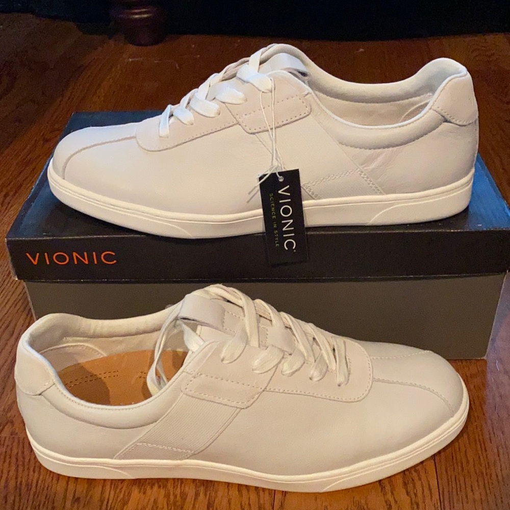 Vionic White Men's Casual Sneakers